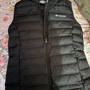 Columbia black vest